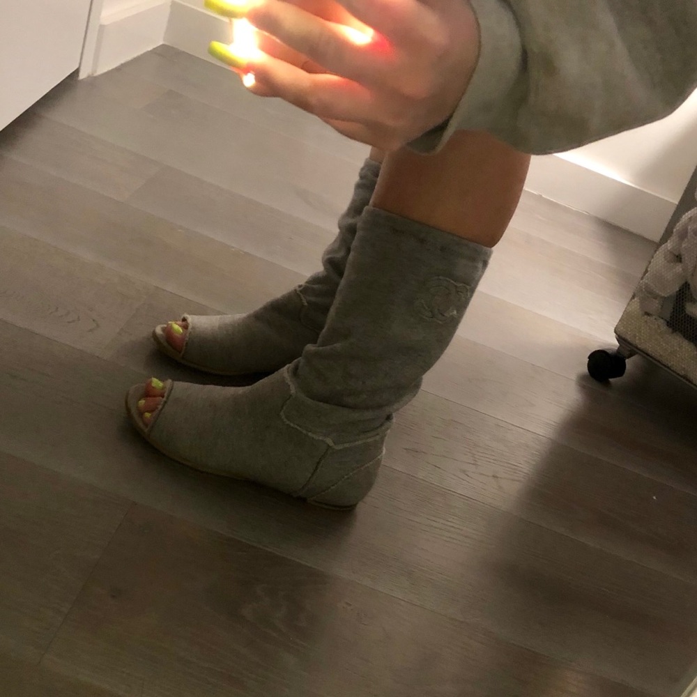 Chanel Gray “Sweat” Bootie sz 38 - Picture 8 of 8